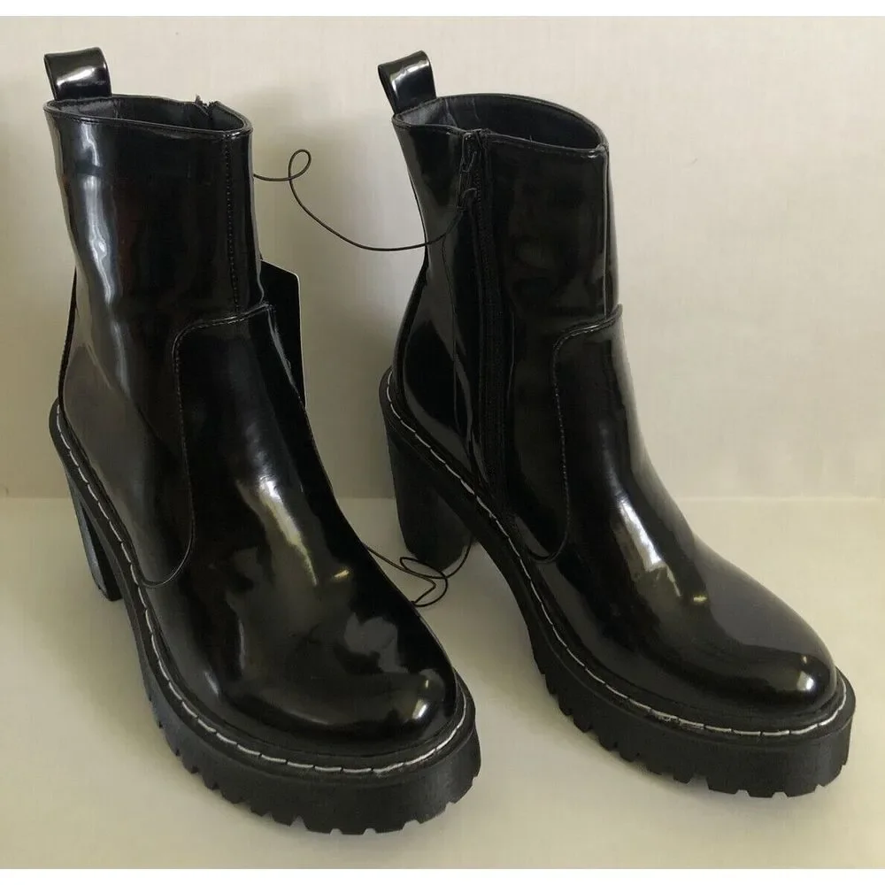 Forever 21 Chelsea Boots Womens Size 8 Faux Leather Black w/‎ Zipper Chunky Heel